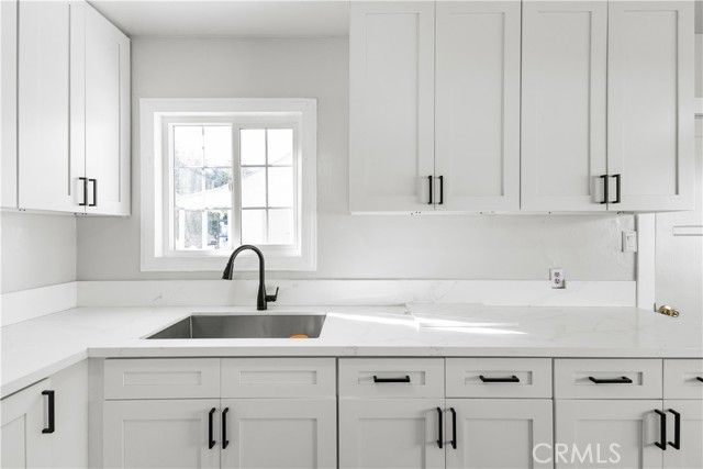 243 E E. Olive Street, San Bernardino, CA 92410