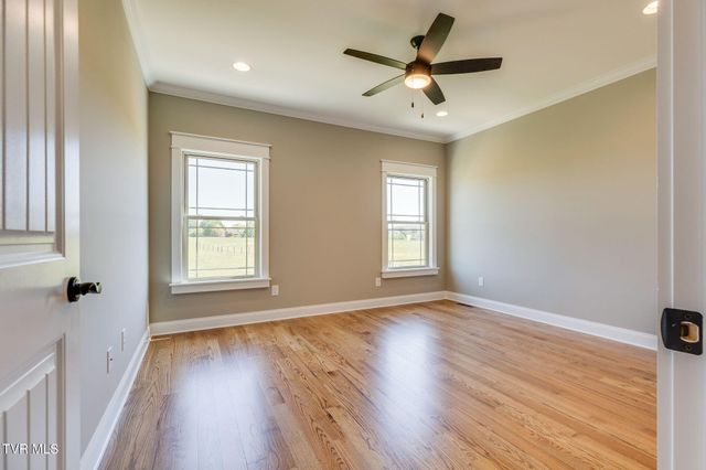 1424 Cabot Cove, Jonesborough, TN 37659