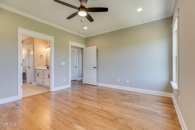 1424 Cabot Cove, Jonesborough, TN 37659