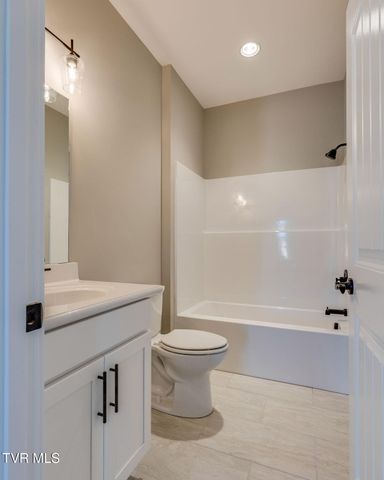 1424 Cabot Cove, Jonesborough, TN 37659