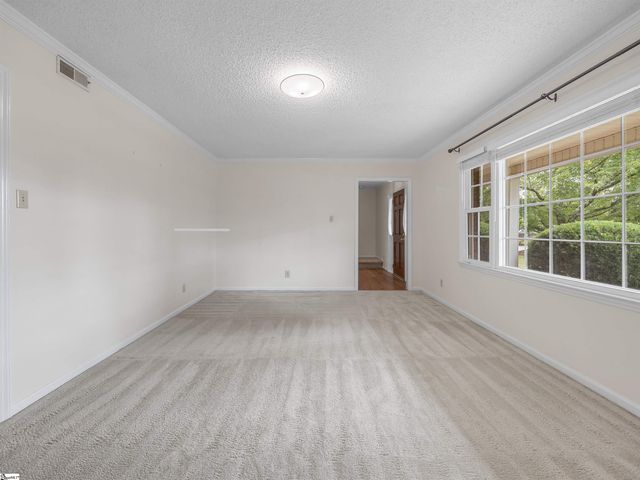 10 Sally Street, Spartanburg, SC 29301