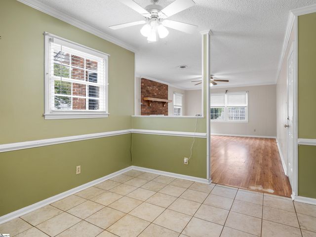 10 Sally Street, Spartanburg, SC 29301