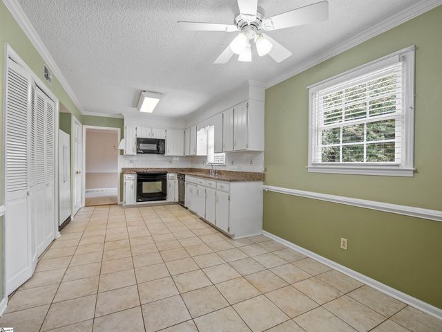 10 Sally Street, Spartanburg, SC 29301