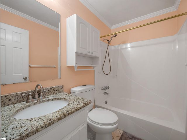 10 Sally Street, Spartanburg, SC 29301