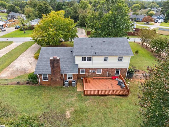 10 Sally Street, Spartanburg, SC 29301