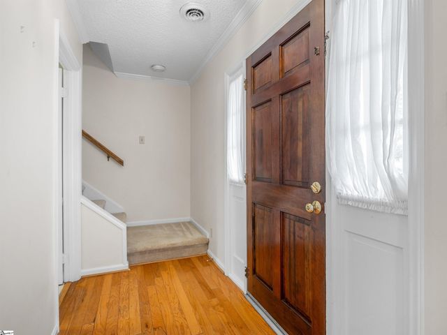 10 Sally Street, Spartanburg, SC 29301