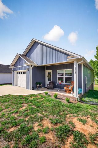 158 Honeysuckle Ln, Sparta, TN 38583
