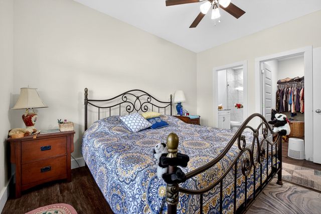 158 Honeysuckle Ln, Sparta, TN 38583