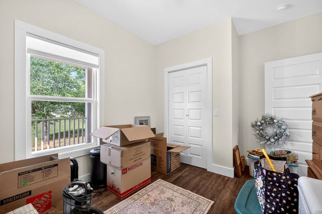 158 Honeysuckle Ln, Sparta, TN 38583