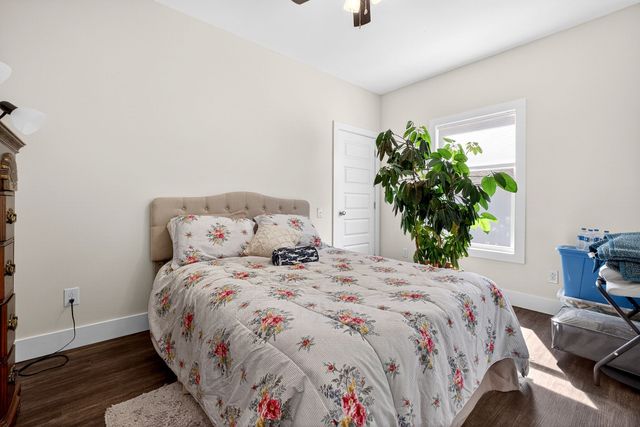 158 Honeysuckle Ln, Sparta, TN 38583