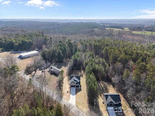 235 GRissom Drive, Gastonia, NC 28052