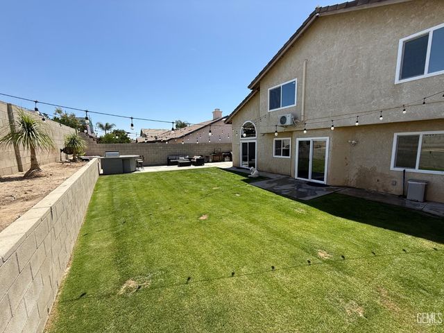 514 Jumbuck Lane, Bakersfield, CA 93307
