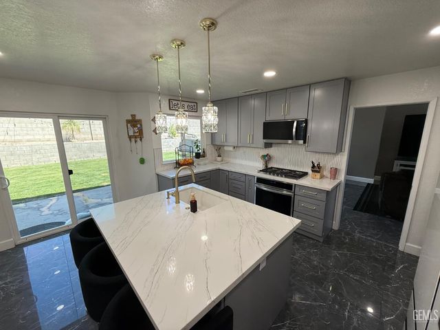 514 Jumbuck Lane, Bakersfield, CA 93307