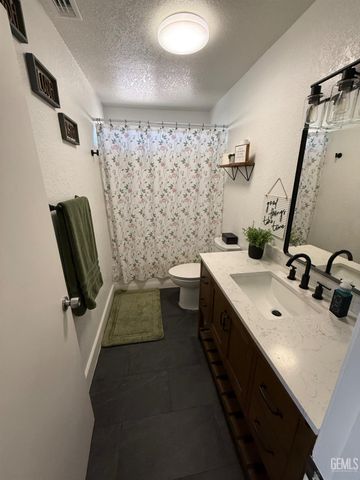 514 Jumbuck Lane, Bakersfield, CA 93307