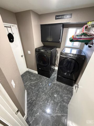 514 Jumbuck Lane, Bakersfield, CA 93307