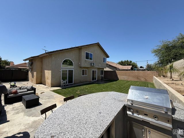 514 Jumbuck Lane, Bakersfield, CA 93307