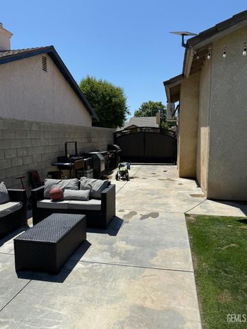 514 Jumbuck Lane, Bakersfield, CA 93307