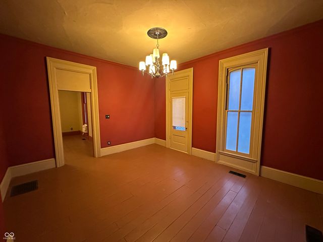 302 E Washington Street, Waynetown, IN 47990