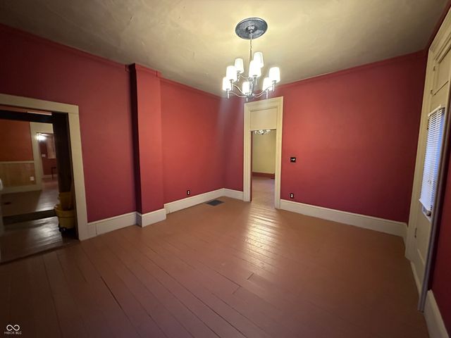 302 E Washington Street, Waynetown, IN 47990