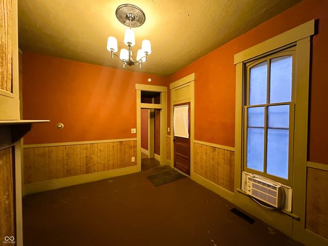 302 E Washington Street, Waynetown, IN 47990