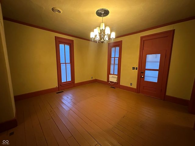 302 E Washington Street, Waynetown, IN 47990