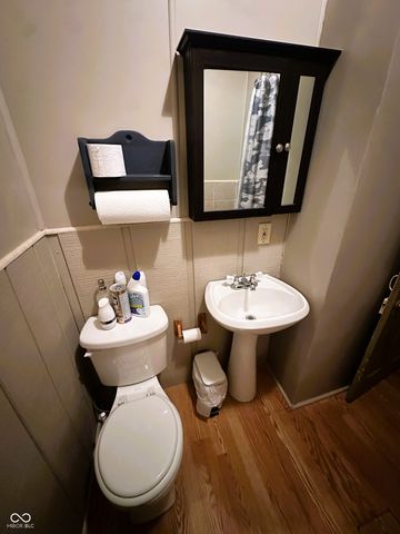 302 E Washington Street, Waynetown, IN 47990