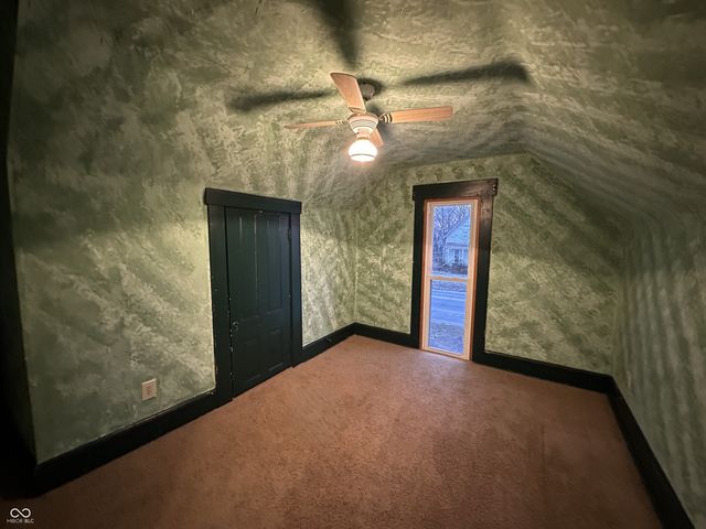 302 E Washington Street, Waynetown, IN 47990