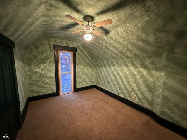 302 E Washington Street, Waynetown, IN 47990