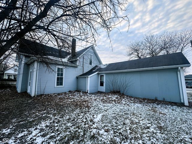 302 E Washington Street, Waynetown, IN 47990