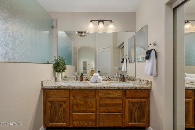 131 W PASTURE CANYON Drive, San Tan Valley, AZ 85143