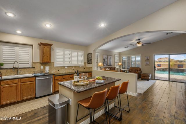 131 W PASTURE CANYON Drive, San Tan Valley, AZ 85143