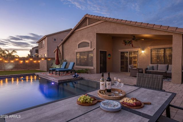 131 W PASTURE CANYON Drive, San Tan Valley, AZ 85143