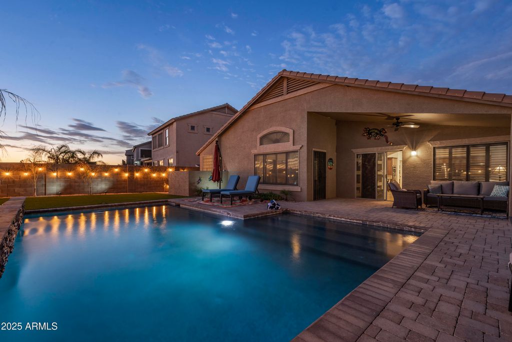 131 W PASTURE CANYON Drive, San Tan Valley, AZ 85143