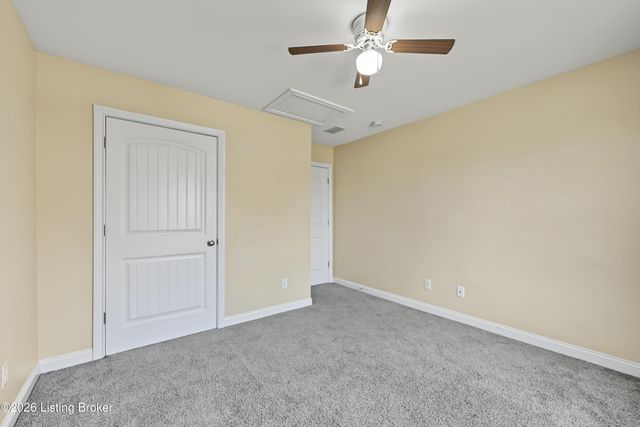 170 Mockingbird Dr, Taylorsville, KY 40071