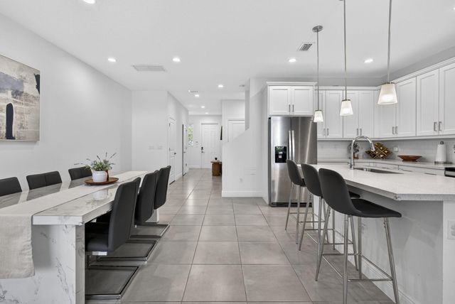 634 Parsons Way, Deerfield Beach, FL 33442