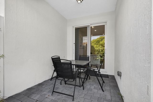 634 Parsons Way, Deerfield Beach, FL 33442