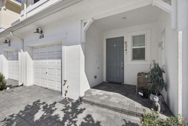 634 Parsons Way, Deerfield Beach, FL 33442