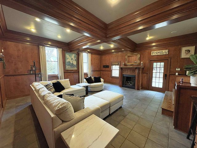 131 Woodridge Drive, Spartanburg, SC 29301