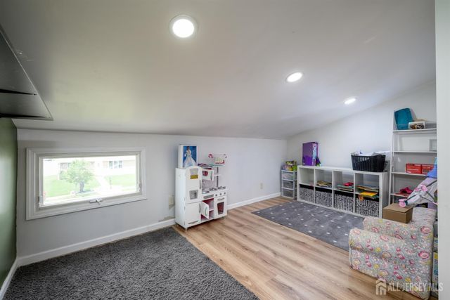 98 Daniel Street, Carteret, NJ 07008
