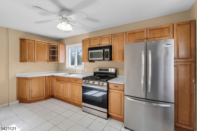 639 Fairfield Ave, Kenilworth Boro, NJ 07033