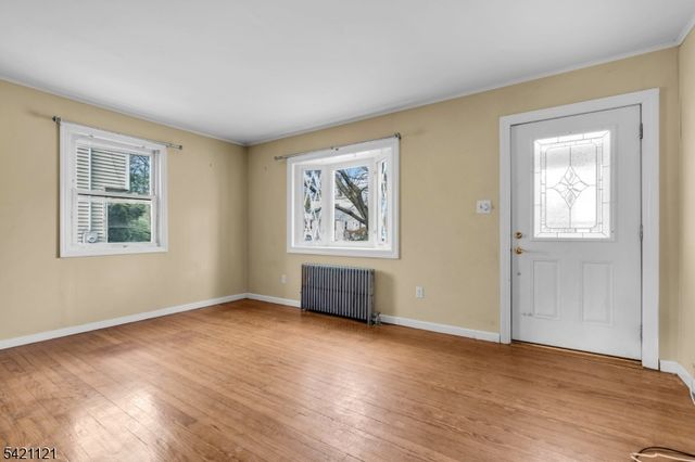 639 Fairfield Ave, Kenilworth Boro, NJ 07033