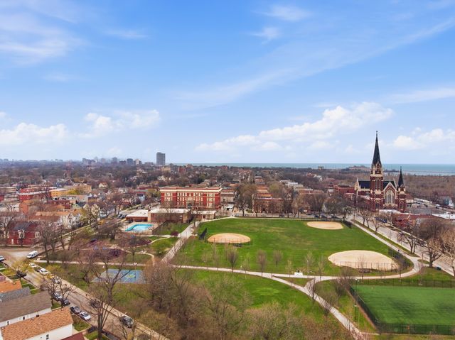 8360 S Baker Avenue, Chicago, IL 60617