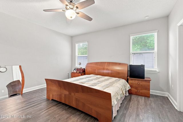 3052 HAWKS HILL Lane, Jacksonville, FL 32216