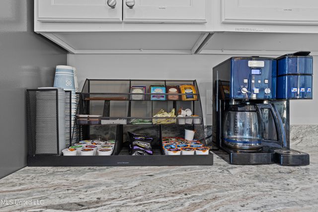 14 Sherman Avenue, Pass Christian, MS 39571