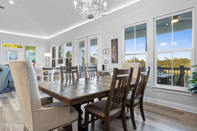 14 Sherman Avenue, Pass Christian, MS 39571