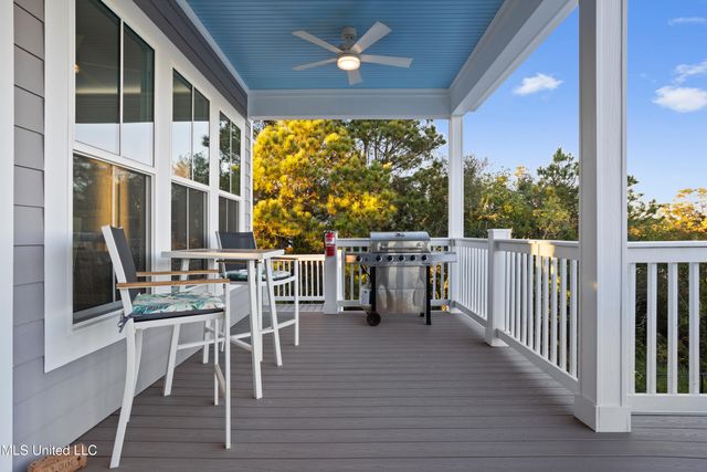 14 Sherman Avenue, Pass Christian, MS 39571