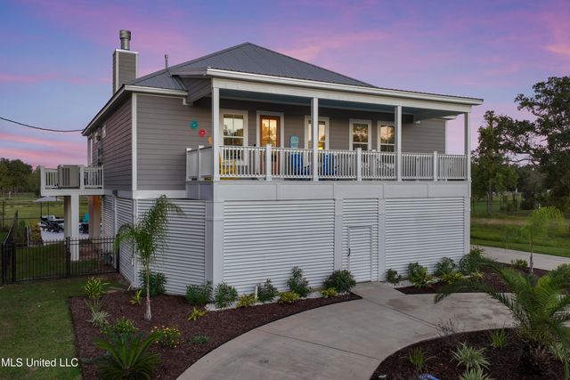 14 Sherman Avenue, Pass Christian, MS 39571