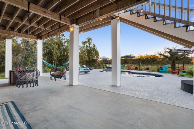 14 Sherman Avenue, Pass Christian, MS 39571