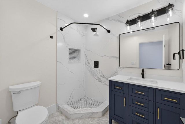3390 Lillian Way, Santa Cruz, CA 95065