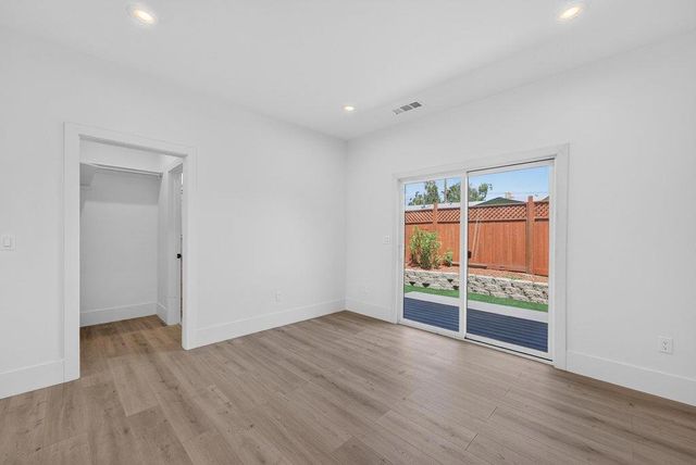 3390 Lillian Way, Santa Cruz, CA 95065